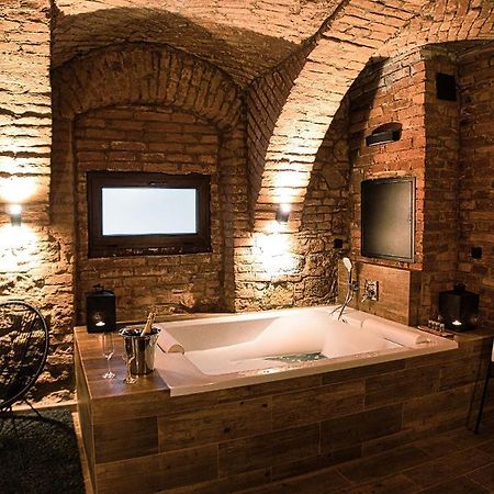 Wellness Gallery Apartments Либерц Экстерьер фото