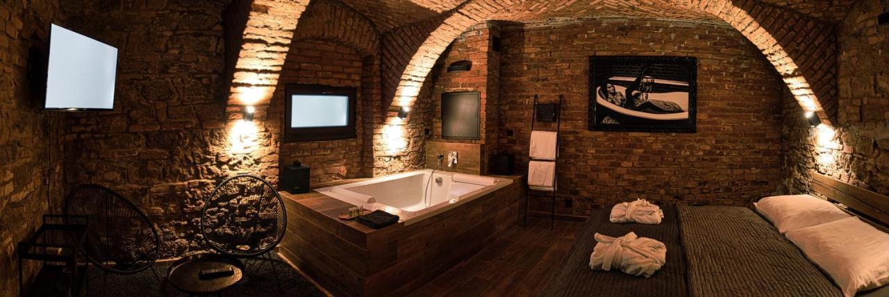 Wellness Gallery Apartments Либерц Экстерьер фото