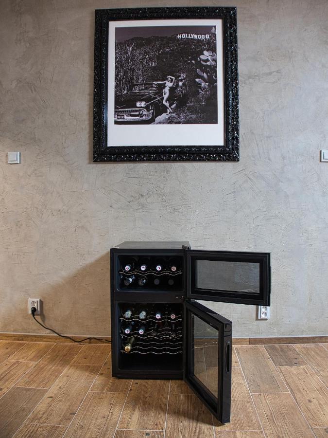 Wellness Gallery Apartments Либерц Экстерьер фото