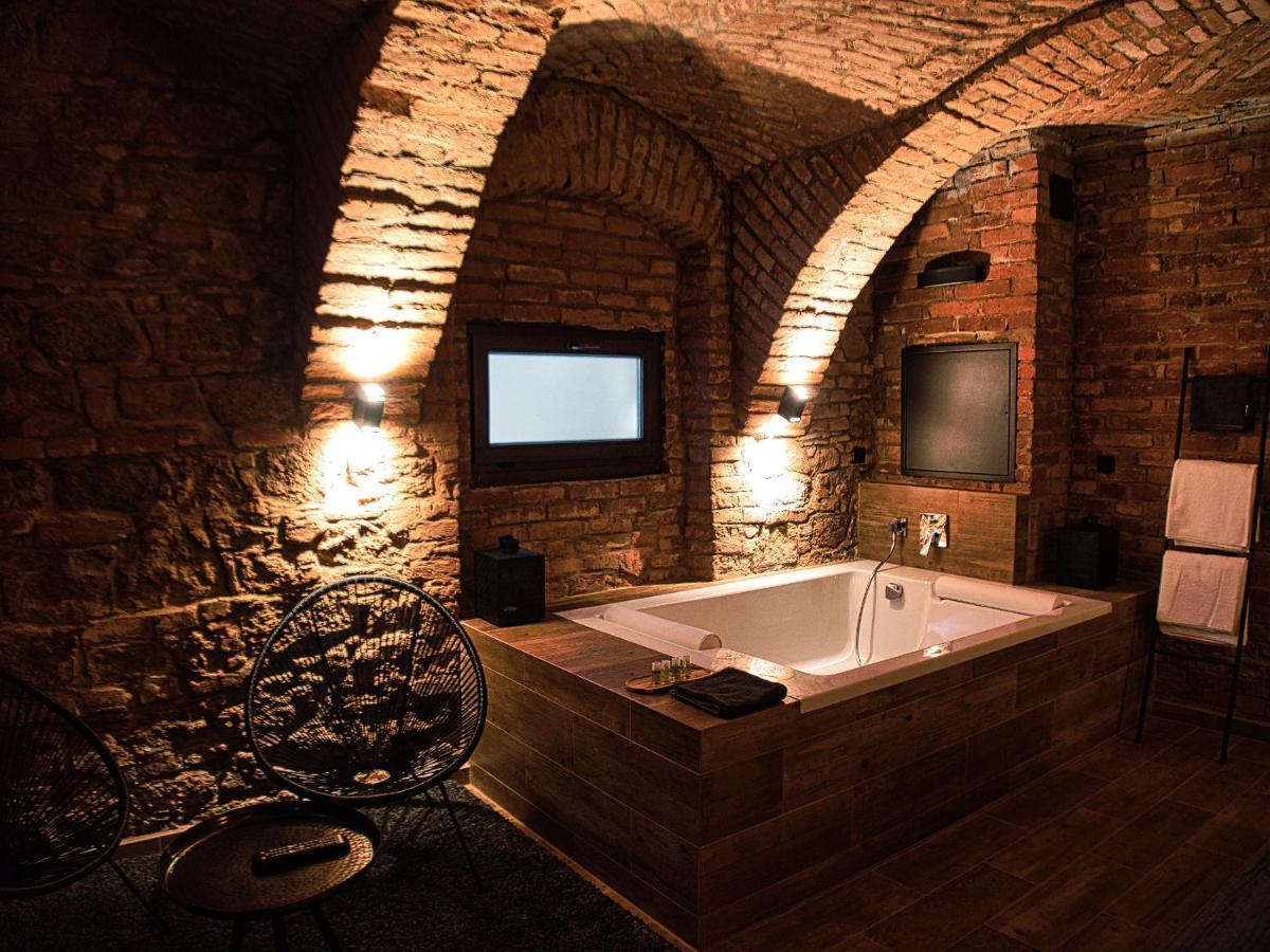 Wellness Gallery Apartments Либерц Экстерьер фото